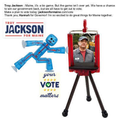 Clear Collectable Action Figures and Mobile Phone Tripod, 8pcs