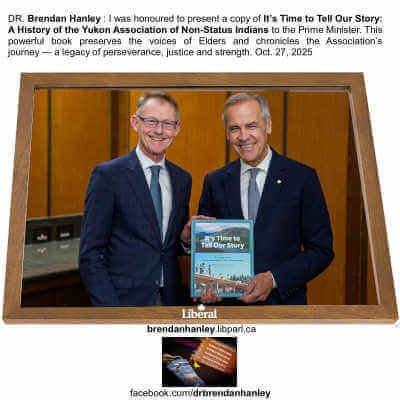 Floating Picture Frame, Brown, 12 by 16, Pressed Flowers, 1 Pack, Frametory - Image 2